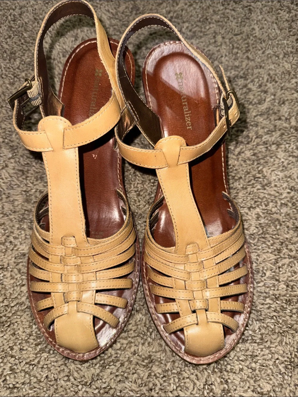 Naturalizer Beige/Tan Leather Strappy Wedge Sandals